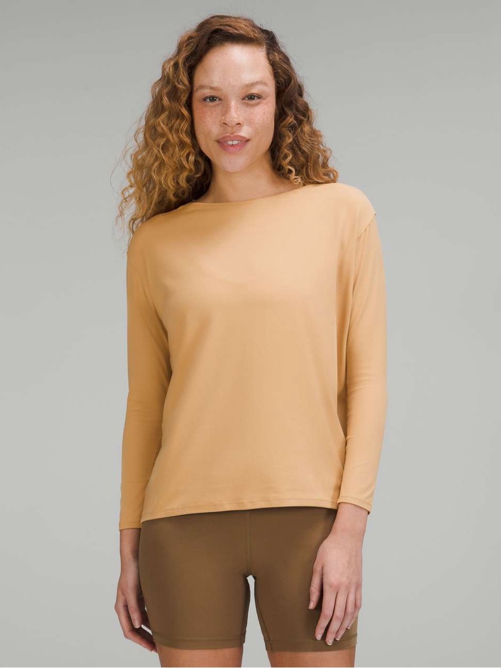 Lululemon *Back in Action Long Sleeve Shirt Nulu in Pecan Tan, size 6.